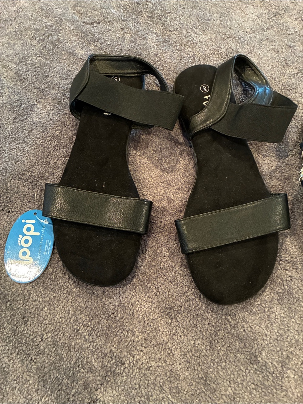 Floopi Sandals - Picture 2 of 5